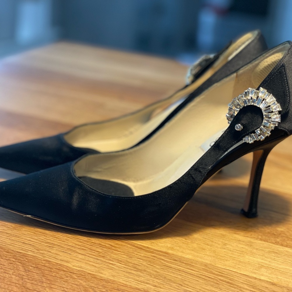 Gorgeous Jimmy Choo shoes barely worn
